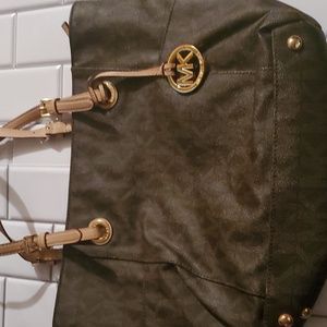 Women Michael Kors Purse